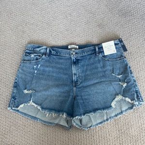 Abercrombie & Fitch Mom Short